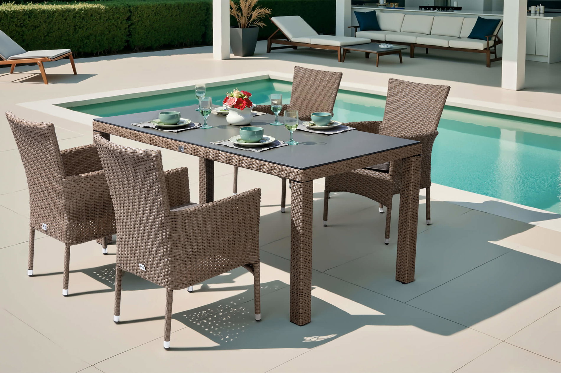 OUTFLEXX Rabida Garten-Essgruppe, champagner-meliert, Polyrattan, Tisch 170 x 90 cm, 4 Stapelsessel, Glasplatte in Steinoptik