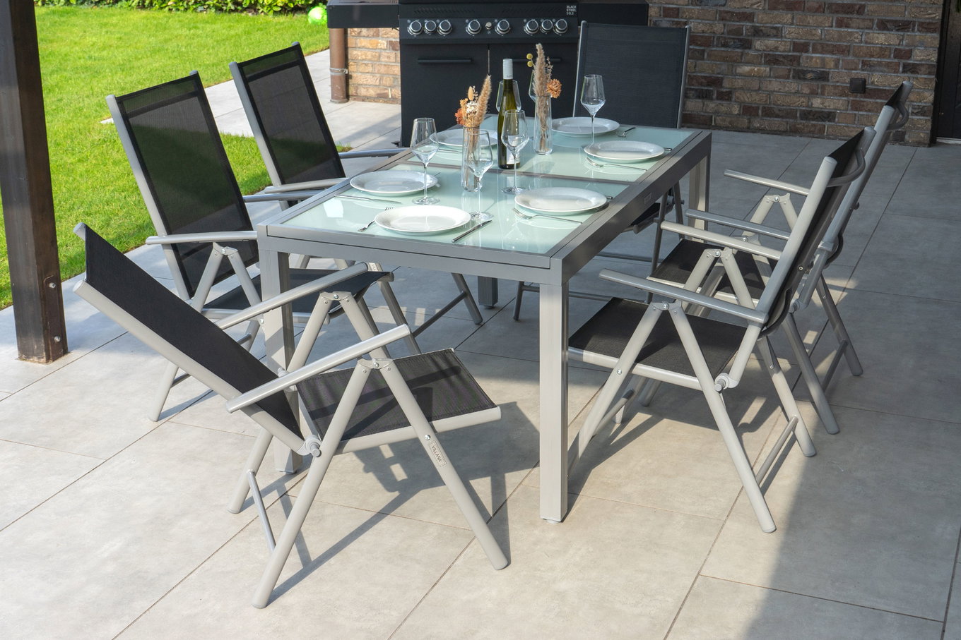 VILLANA Garten-Essgruppe, silber/schwarz, Alu/Textil, Tisch 160/220 cm, 6 Klappstühle 13876__1