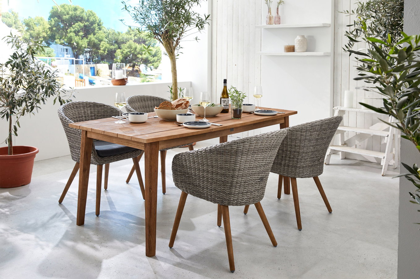 OUTFLEXX Borneo/Kota Garten-Essgruppe, natur/grau-meliert, Akazie/Alu/Polyrattan, 180x90cm, 4 Cocktailsessel, FSC®-zertifiziertes Produkt 28600__1