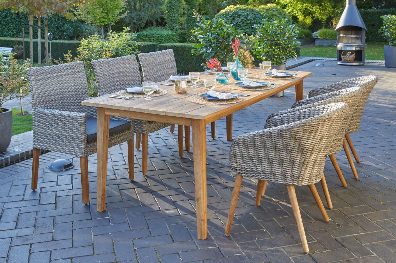 OUTFLEXX Borneo/Kota Garten-Essgruppe, natur/grau-meliert, Akazie/Alu/Polyrattan, 220x100 cm, 3 Cocktail-, 3 Landhaussessel, FSC®-zertifiziertes Produkt 28611__1