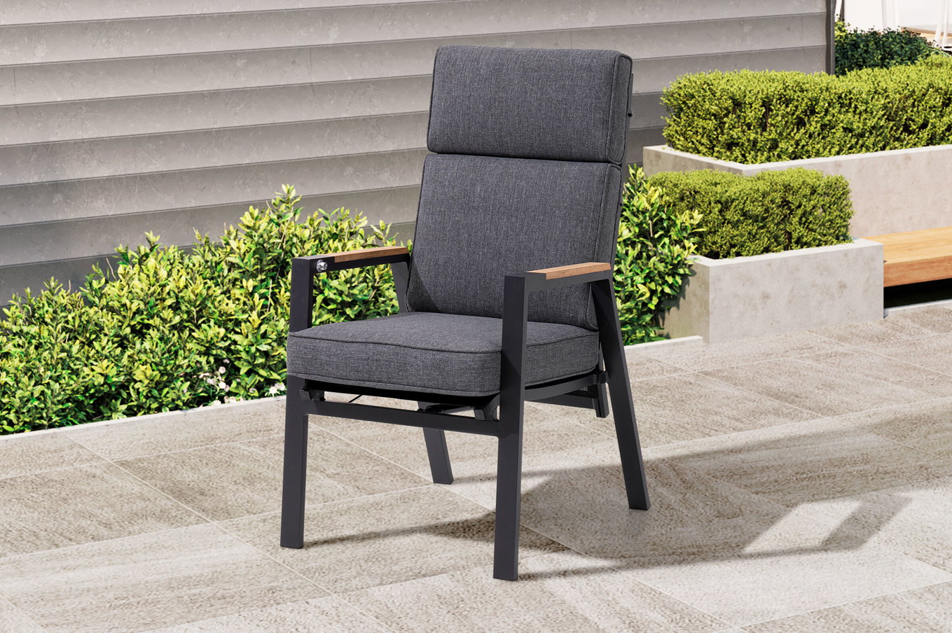 OUTFLEXX Stapelsessel, anthrazit matt, Alu/Polyester, 71,5x59x106 cm, Teak Armlehnen, inkl. Polster 24121__1