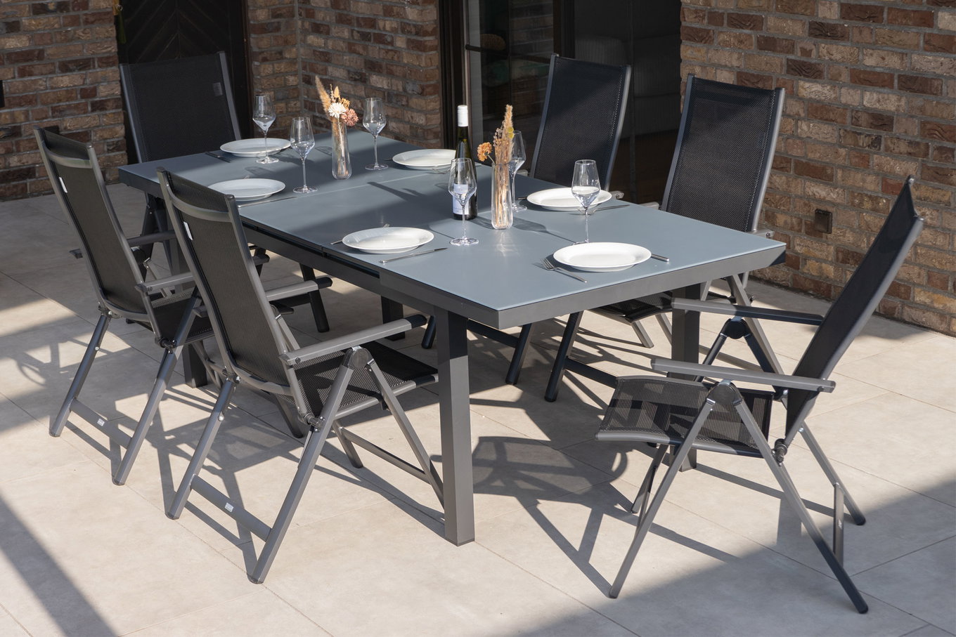 OUTFLEXX Premium Garten-Essgruppe, anthrazit matt, Alu/Textilene, Tisch 180/240x100cm, 6 Klappstühle 19295__1