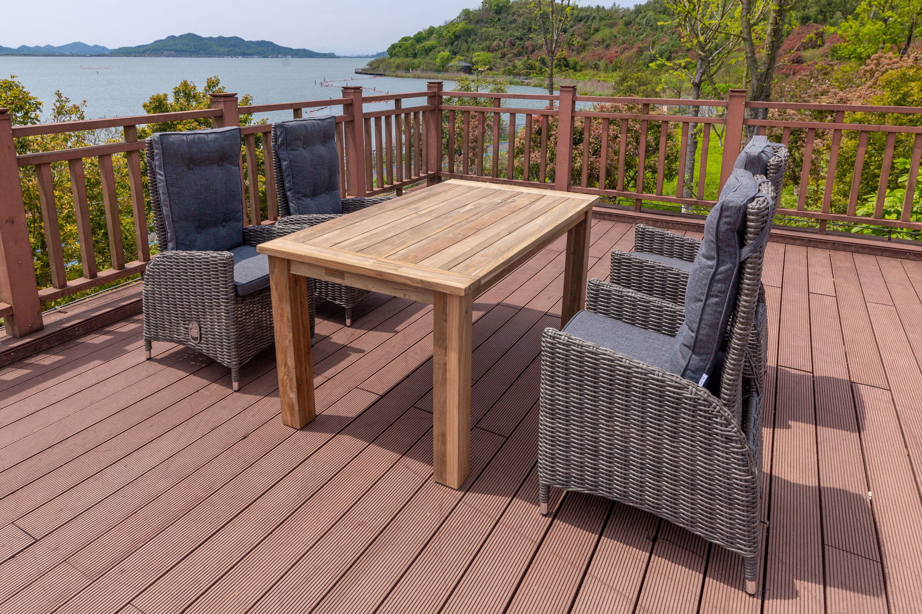 OUTFLEXX Garten-Essgruppe, Polyrattan/recyceltes Teak, Tisch 160 x 90 cm, 4 Hochlehner- Diningsessel, inkl. Polster, FSC®-zertifiziertes Produkt 19370__1