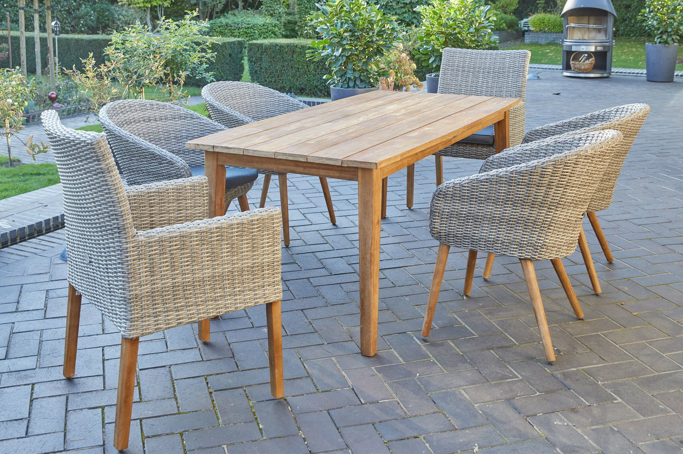 Ploß Borneo/Kota Garten-Essgruppe, natur/grau-meliert, Akazie/Alu/Polyrattan, 180x90cm, 4 Cocktailsessel, 2 Landhaussessel, FSC®-zertifiziertes Produkt 28604__1