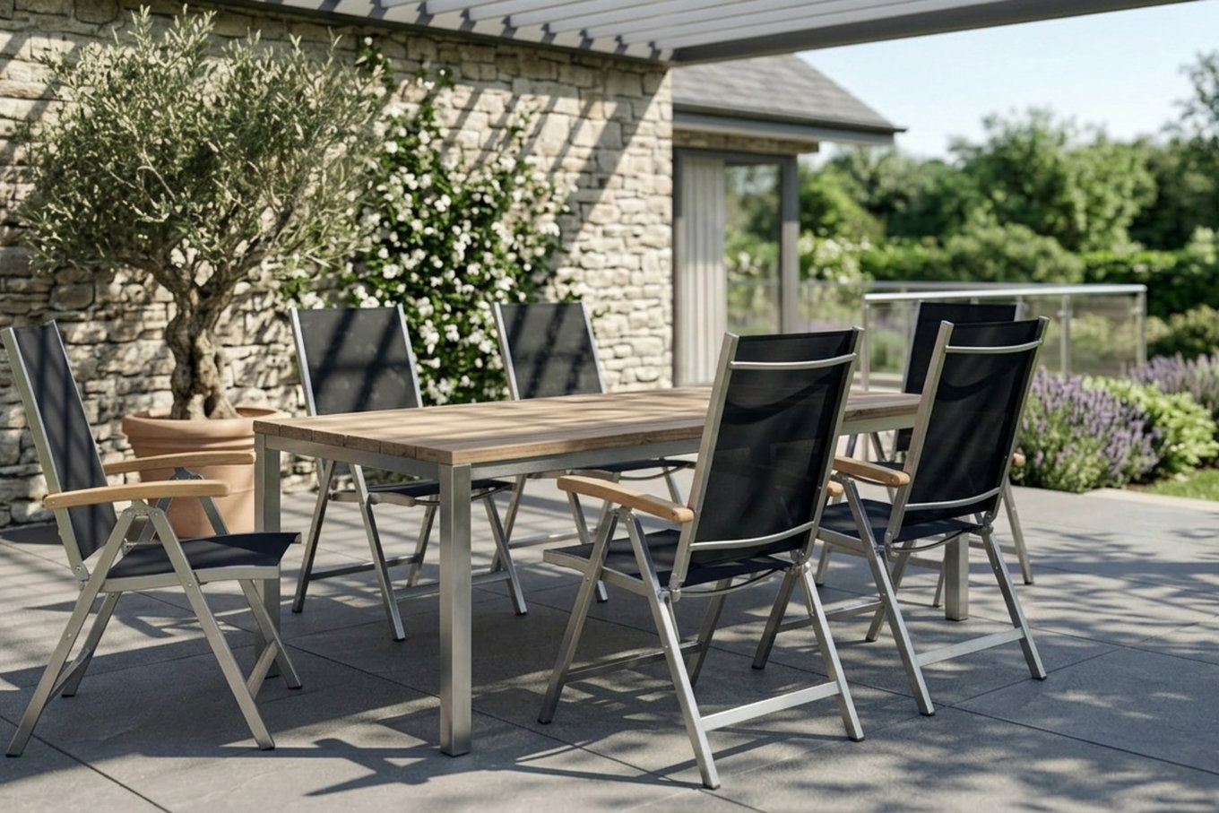 OUTFLEXX Garten-Essgruppe, Edelstahl/recyceltes Teak, Tisch 180 x 90 cm, 6 Klappstühle, schwarz, FSC®-zertifiziertes Produkt