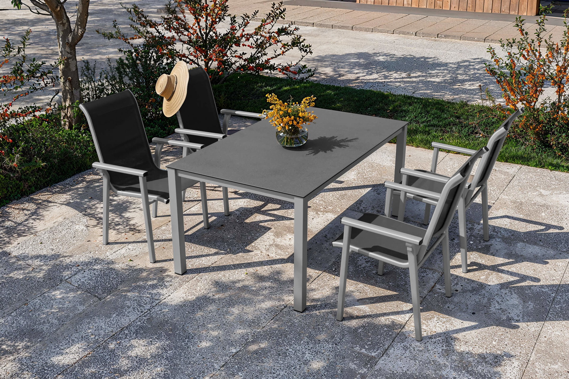KETTLER BasicPlus Pro Garten-Essgruppe, silber/anthrazit, Alu/Textilene, Esstisch 160 x 95 cm, 4 Stapelsessel