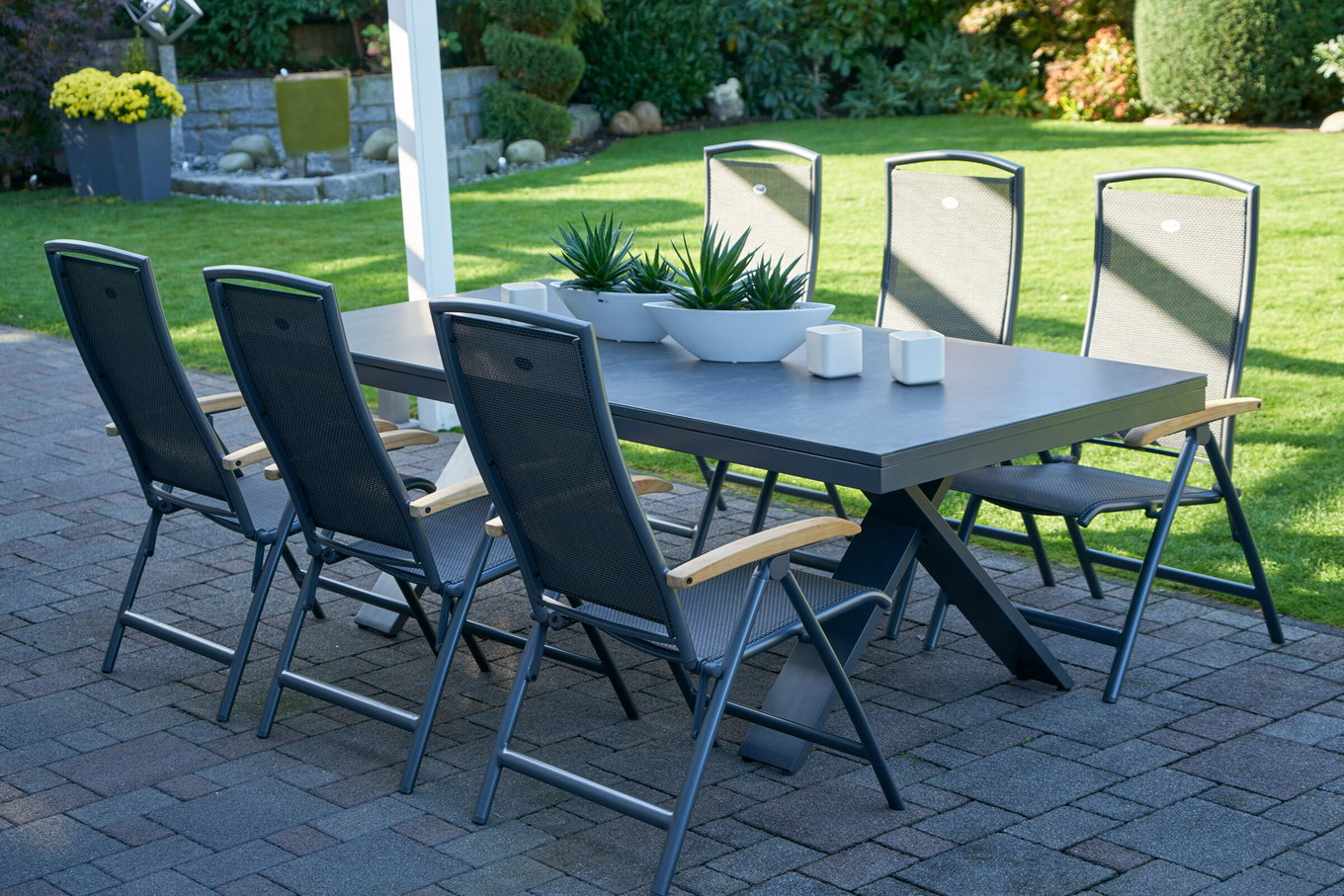 HARTMAN Sondermodell Xanadu / Raffaelo Garten-Essgruppe, xerix/anthrazit, Alu/Glaskeramik, 6 Klappstühle, 220/280x100cm 21093__1