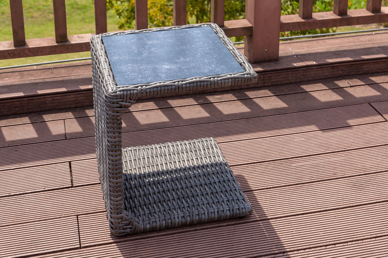OUTFLEXX Beistelltisch, grau, Polyrattan, 45 x 45 x 50 cm, Tischplatte Spraystone, innenliegend 18914__1